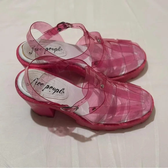 Free People Pink Sandals - Picture 3 of 10